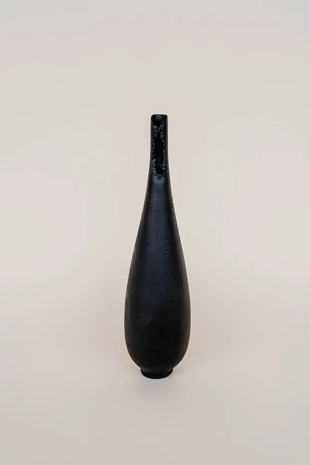 Burnt Vase M