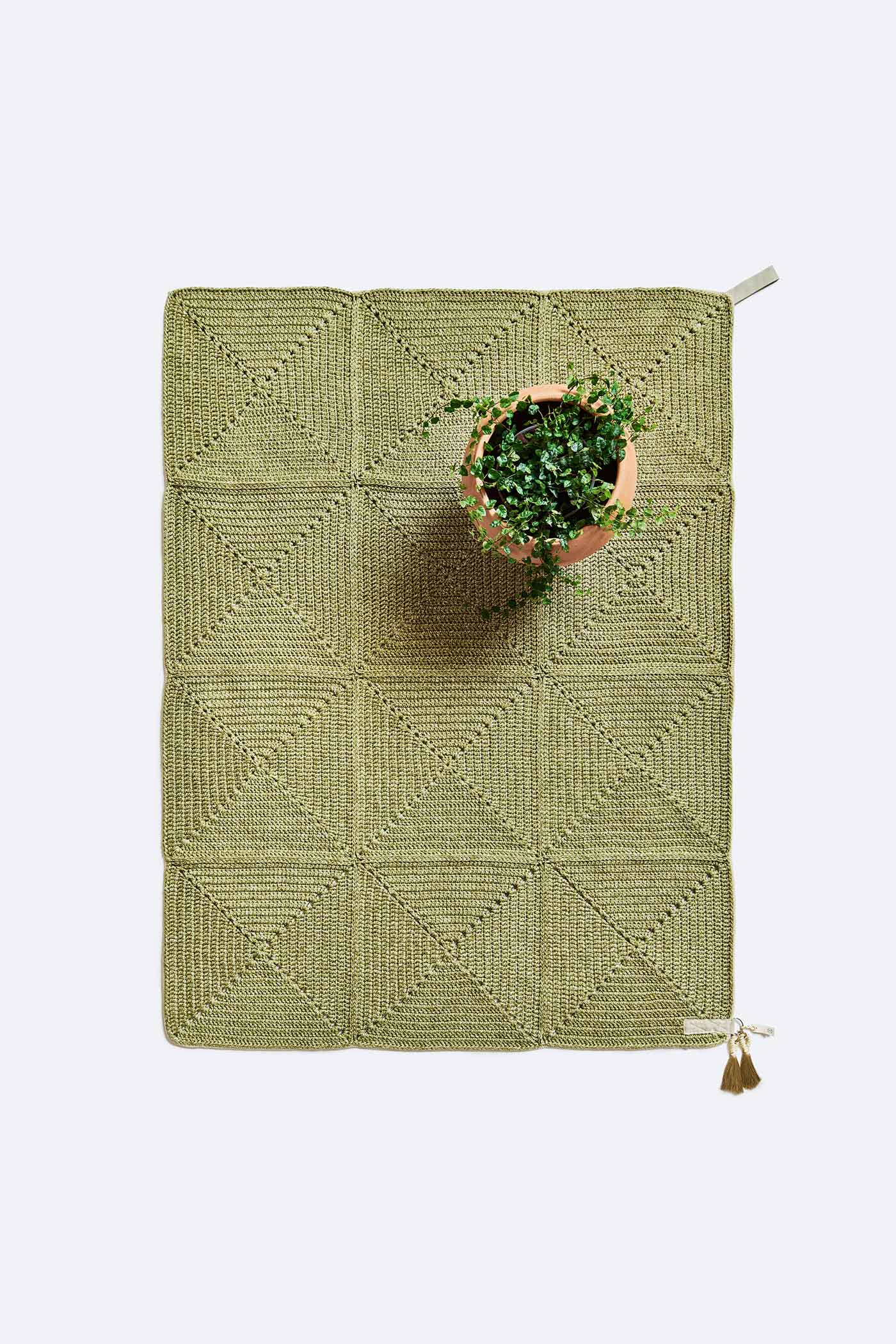 Outdoor Indoor Rug- Olive