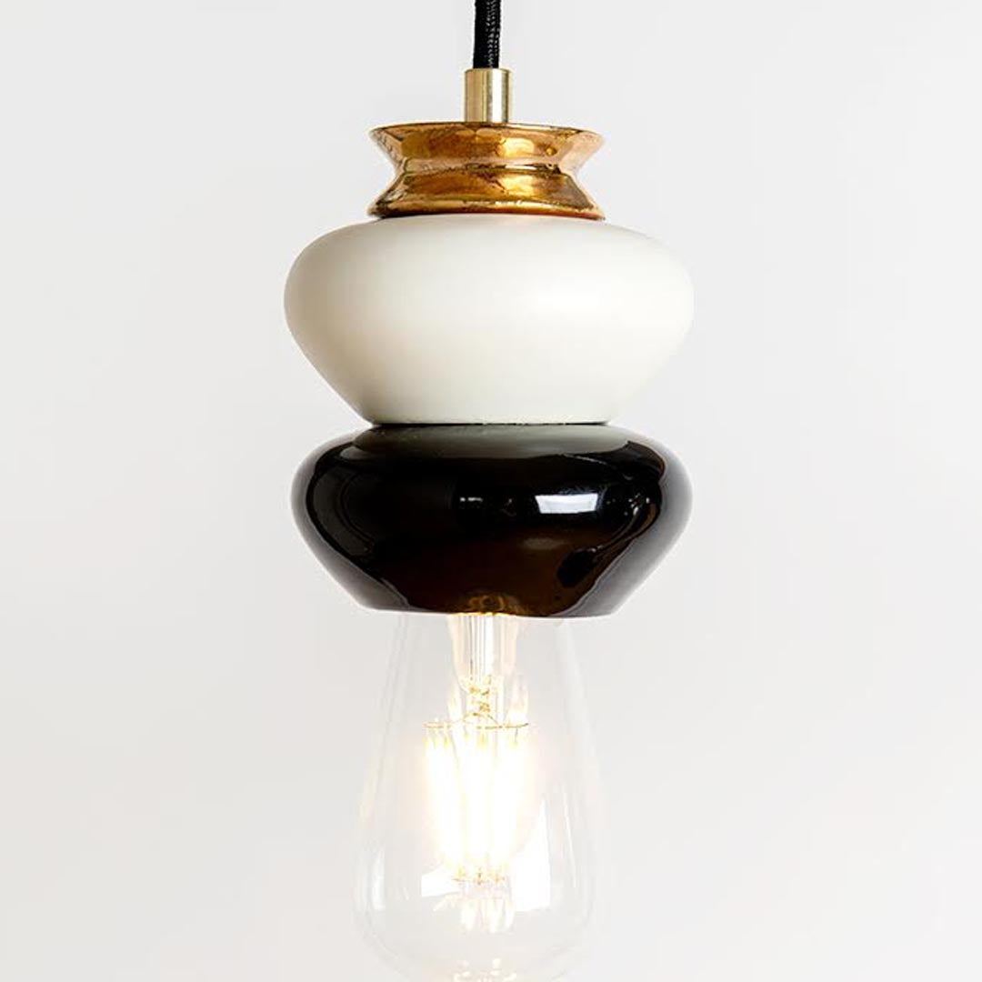 מנורת קרמיקה שחור ולבן- גודל S