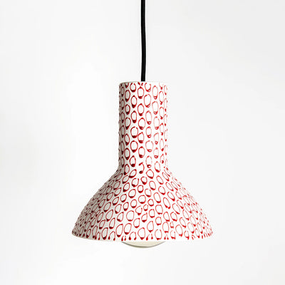 מנורת פורצלן- לבן עם עיגולים באדום