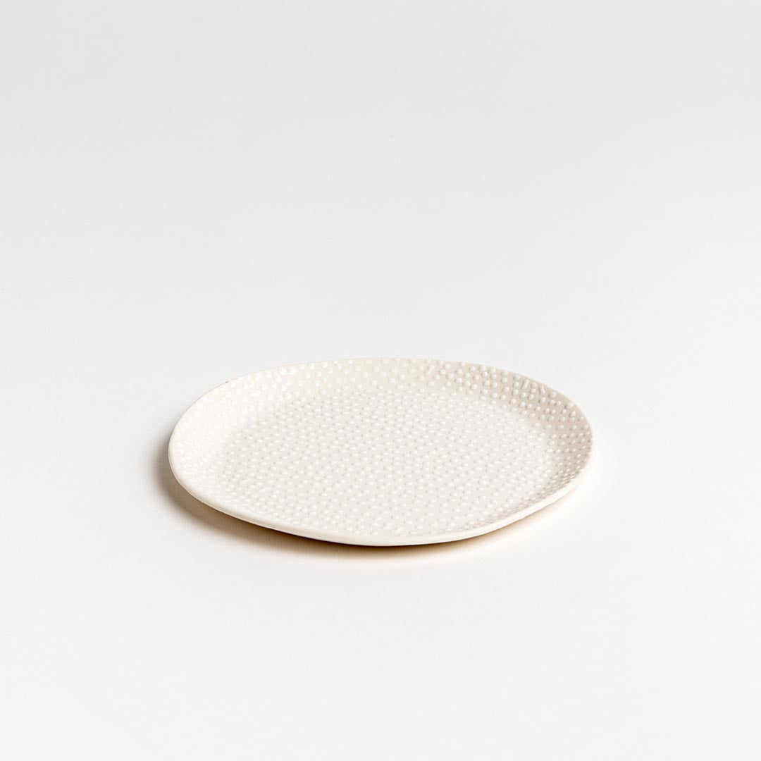 Dessert plate- White with White dots