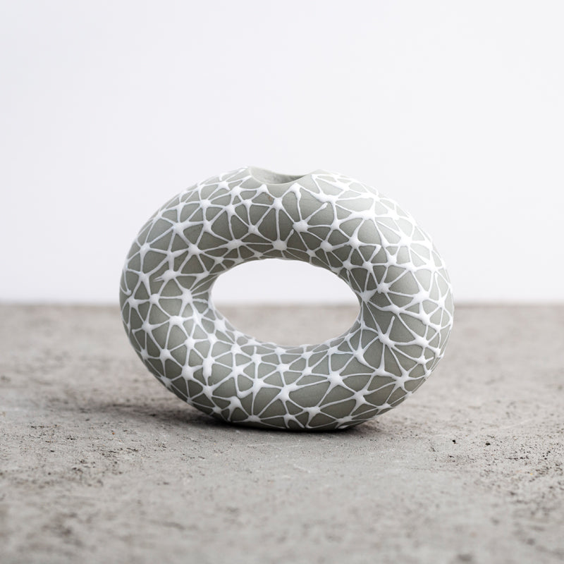 Round candlestick-Grey with white stars