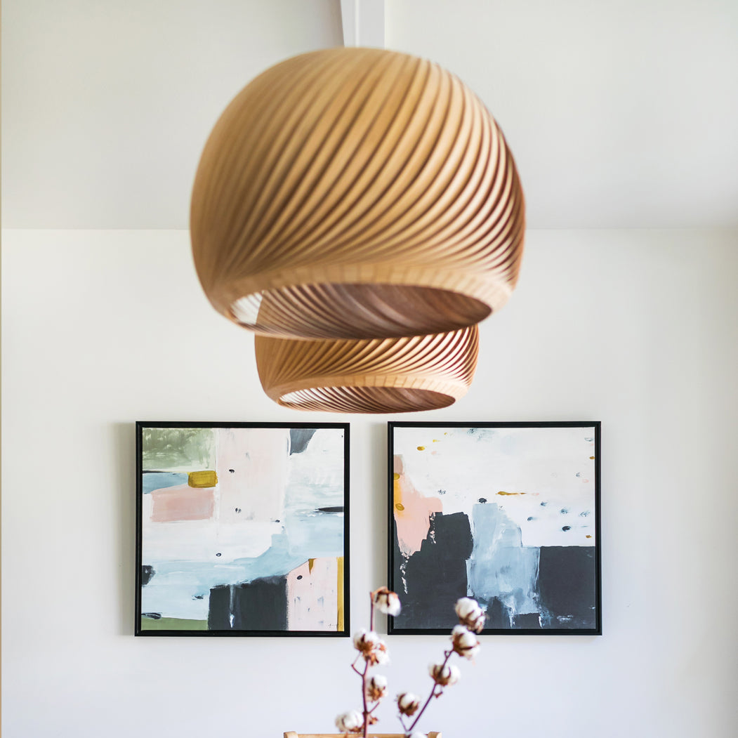 מנורת פורניר דגם רוח- עץ במבוק